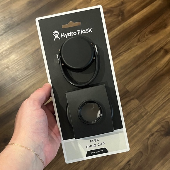 Hydro Flask Water Bottle Black Wide Mouth Flex Cap - Picture 1 of 3
